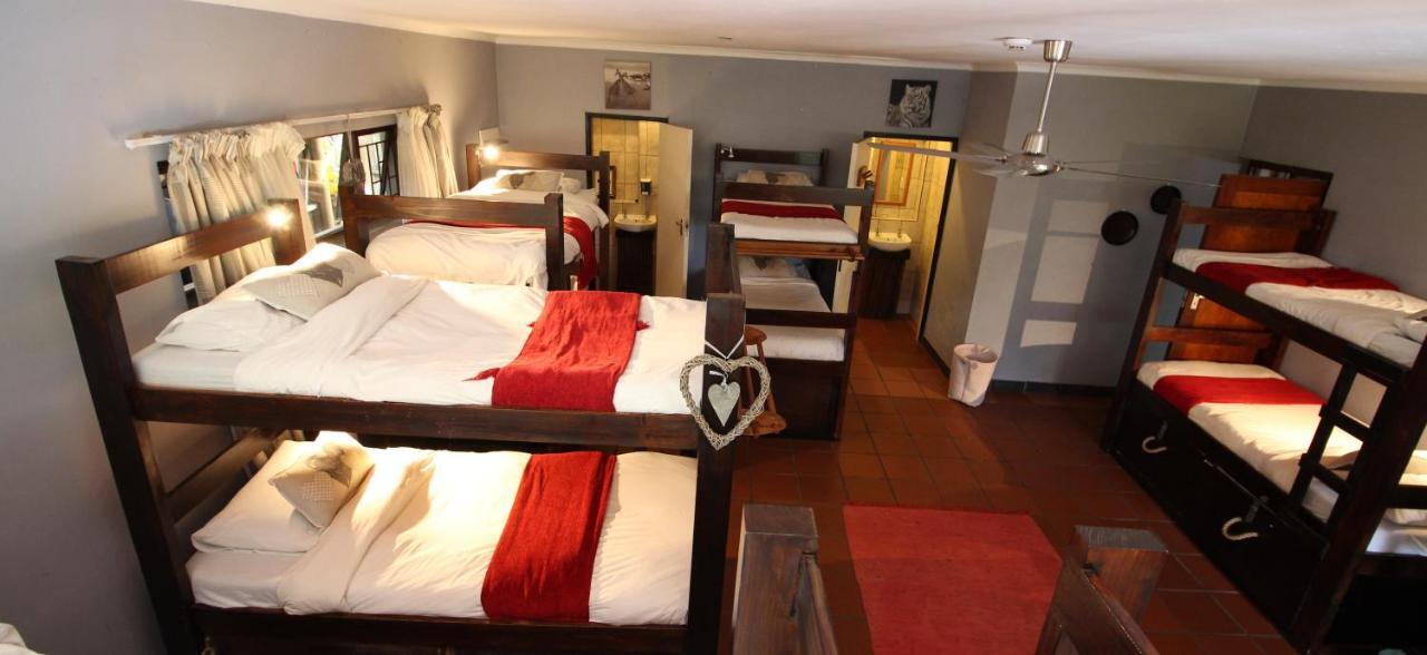 Mali Boutique Lodge & Tube 'N Axe Budget Accommodation 斯托姆勒菲 外观 照片